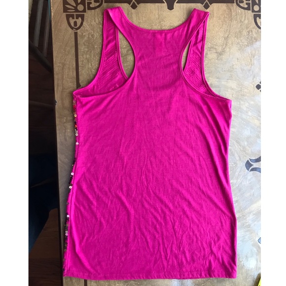NFS - Cute Fuchsia Sequined Chevron Racerback Tank๐ EUC - Picture 4 of 6